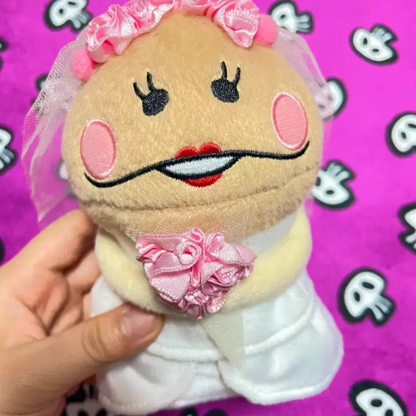 [BUNJANG] Rare Authentic Bride Nameko Medium Plush / [초레어]정품 신부 나메코 중형 인형