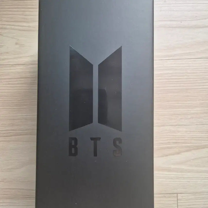 [BUNJANG] BTS Light Stick Version 4 / BTS 응원봉 버전4 새상품(LIGHT STICK VER.4)