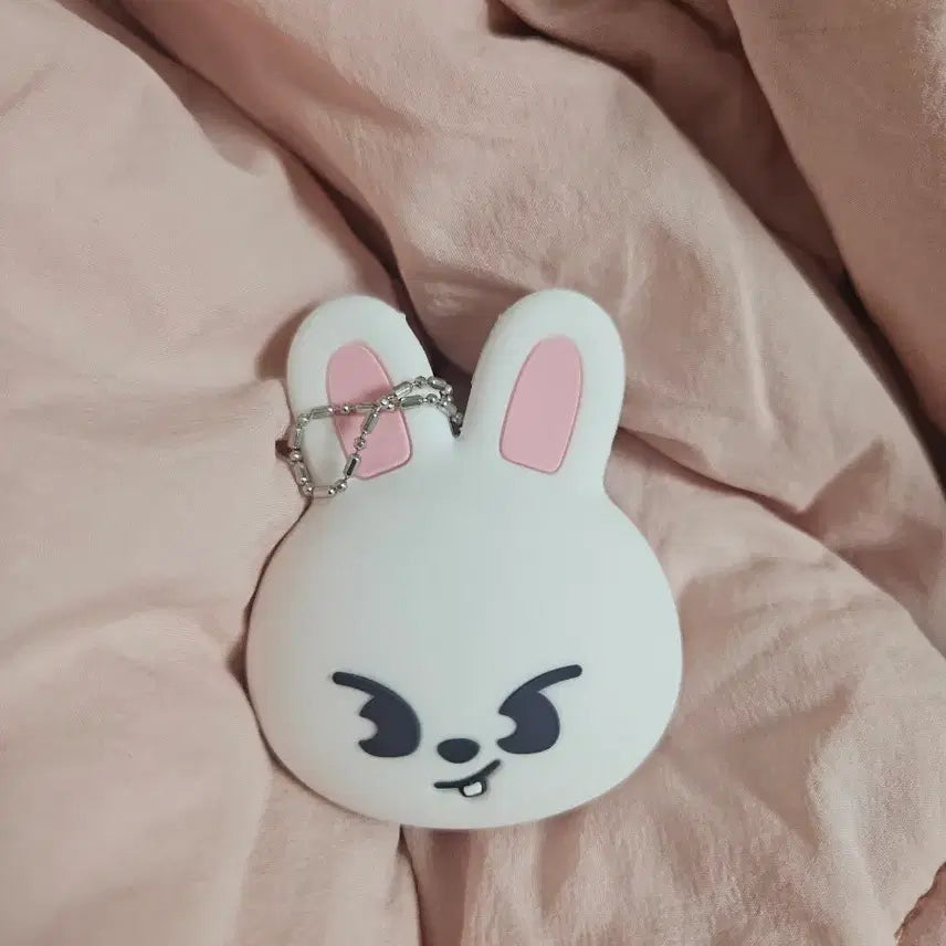 [BUNJANG] Skiu Tamagotchi Rabbit Toy / 스키주 다마고치