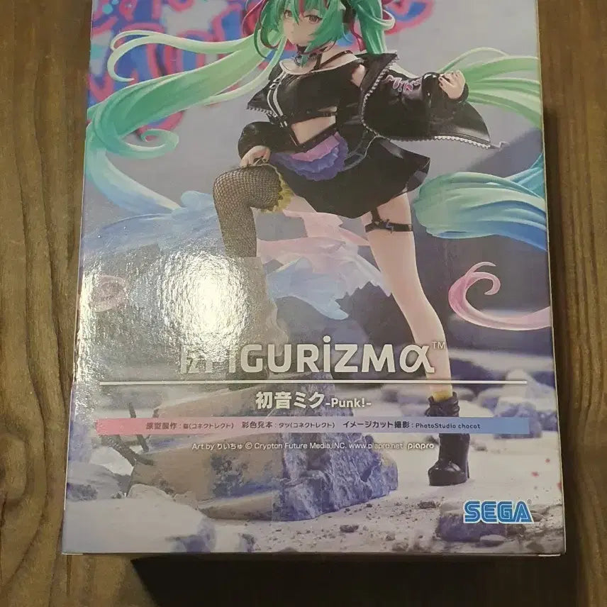 [BUNJANG] Sega Figureism Alpha Hatsune Miku Punk Figure (Sealed) / (미개봉)세가 피규어리즘 알파 하츠네 미쿠 펑크 피규어