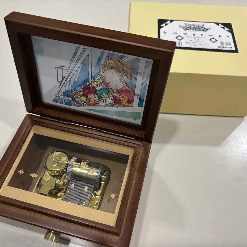 [BUNJANG] Digimon Butterfly Music Box 2022 Version / 디지몬 버터플라이 오르골 2022 ver