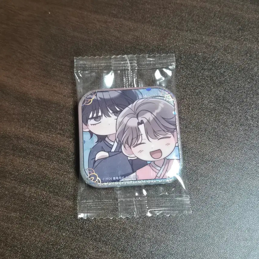 [BUNJANG] Kwon Tae Joo Resin Candy Badge (New Year Edition) - Sealed / 미개봉) 레진 권태주의보 근하신년 레봄 캔뱃지