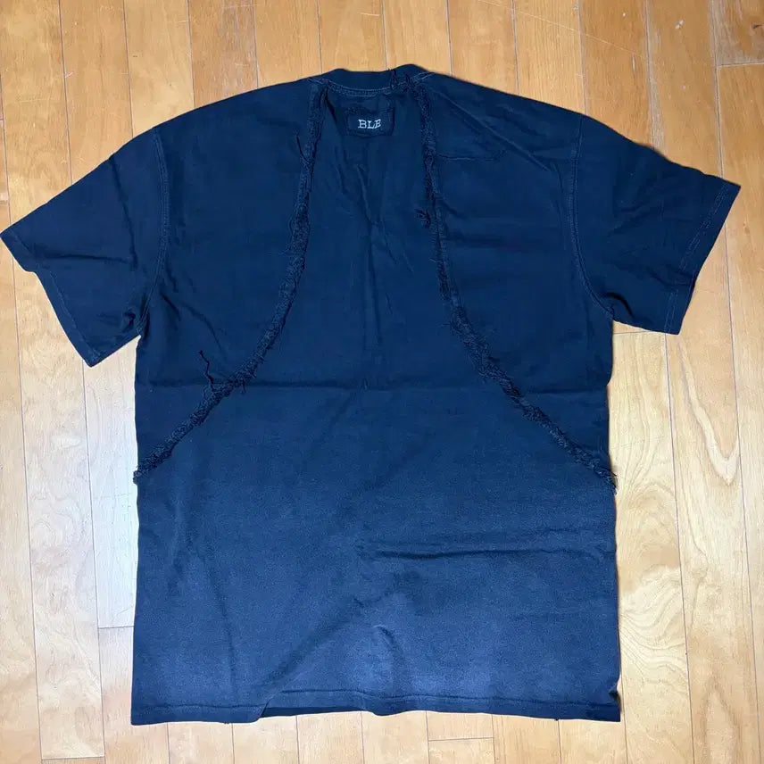 [BUNJANG] B.L.R Distressed Gradient Bleached Short Sleeve T-Shirt Black / [M] 비엘알 디스트로이드 그라데이션 블리치드 숏슬리브 티셔츠 블랙