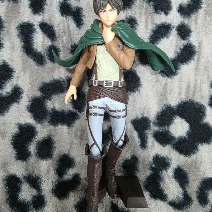 [BUNJANG] Attack on Titan Eren Yeager Grandista Figure / 진격의 거인 에렌 예거 그란디스타 피규어