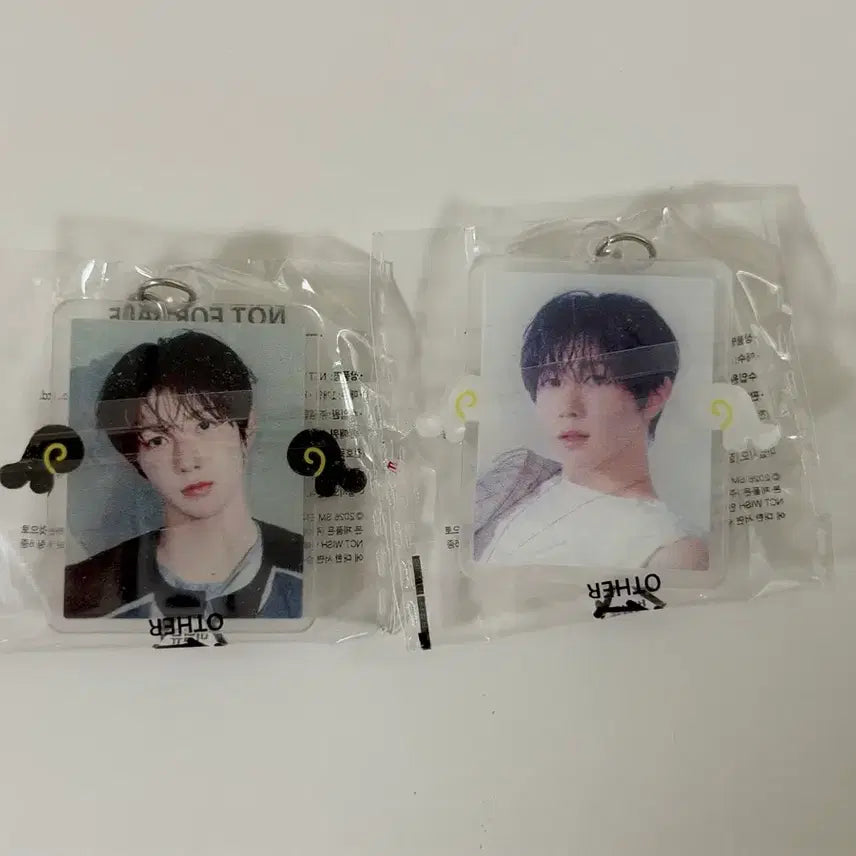 [BUNJANG] NCT WISH Seven Eleven Melon Pop Keyring Ryo Set / 세븐일레븐 X NCT 위시 멜론팝 키링 / 료 세트