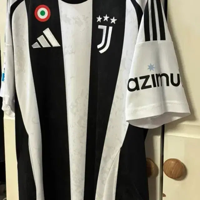 [BUNJANG] Juventus 24/25 Season Iling Home Jersey / 24/25시즌 유벤투스 일디즈 유니폼입니다