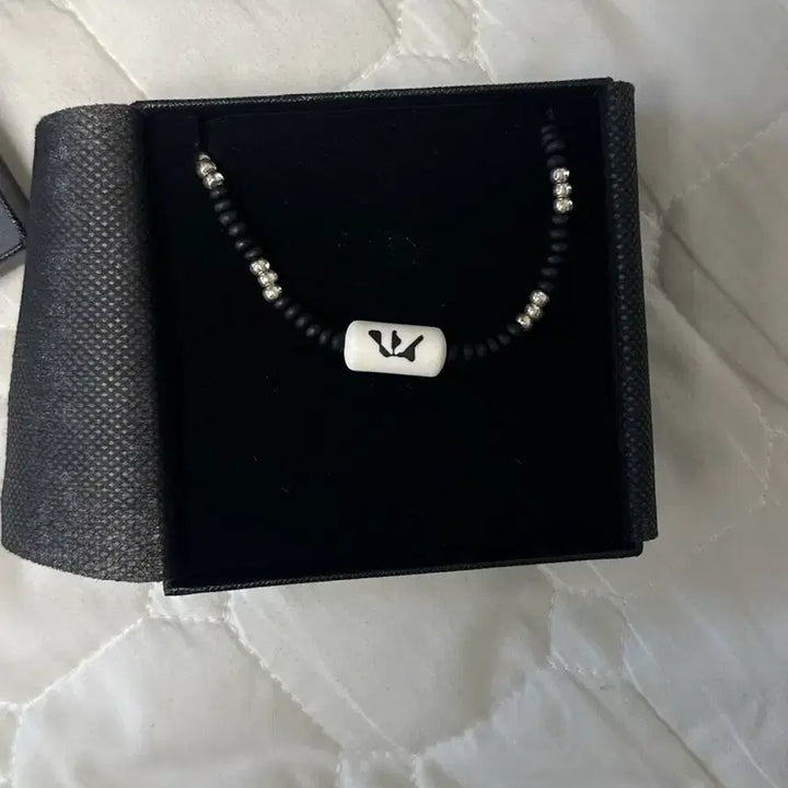 [BUNJANG] WOODZ Woodz Beaded Necklace / woodz 우즈 비즈 목걸이