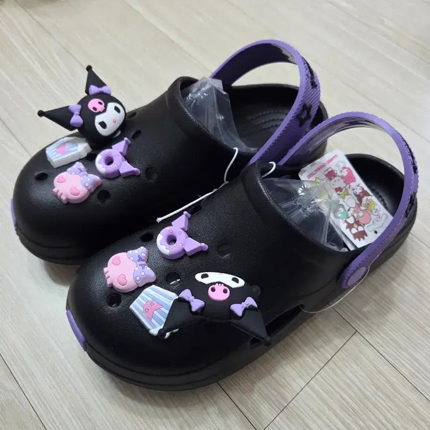 [BUNJANG] Sanrio Hello Kitty/Kuromi Crocs Sandals / 정풍 산리오 헬로키티/쿠로미 크록스 샌들