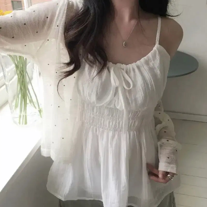 [BUNJANG] Shirring Sleeveless Blouse / (새상품) 셔링 나시 블라우스