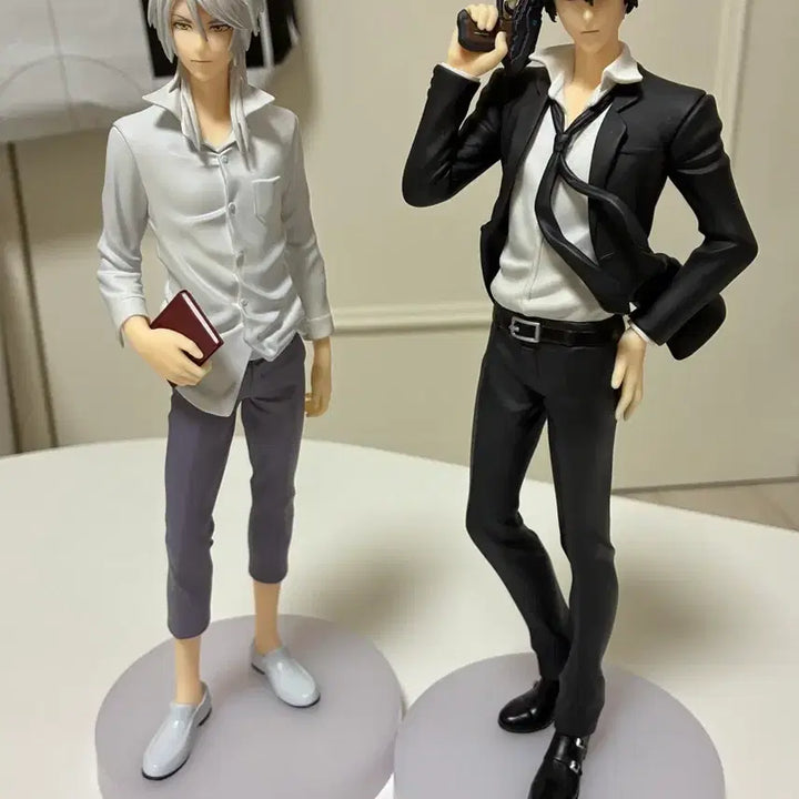 [BUNJANG] Psychopass Kogami Shinya &amp; Makishima Shogo Figure Bundle Set / 일괄 처분 ) 사이코패스 코가미신야, 마키시마쇼고 피규어