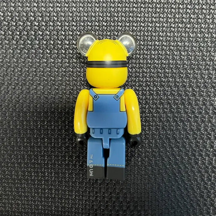 [BUNJANG] Be@rbrick 34 Series Minions Unsealed (No Card) / 베어브릭 34탄 SF 미니언즈 개봉 (카드X)