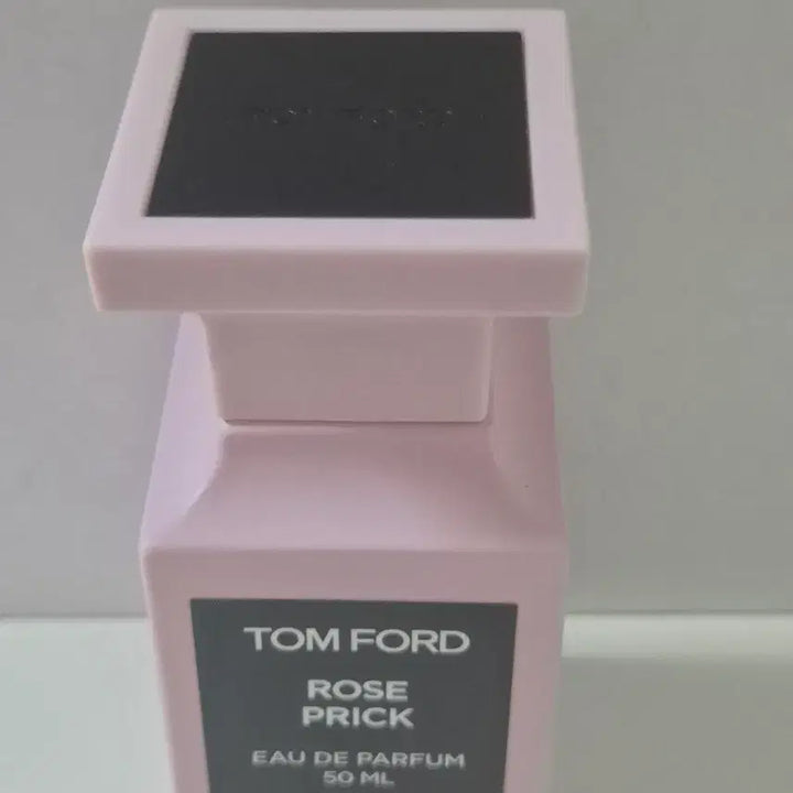 [BUNJANG] Tom Ford Rose Prick Eau de Parfum / 국문택 정품 톰포드 로즈프릭 싸게 판매합니다.