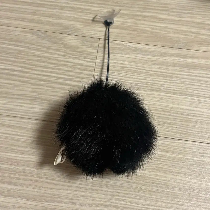 [BUNJANG] Ghibli Totoro Kurosuke Dust Ball Suction Cup Mascot Hanger Decoration Doll / 지브리 토토로 쿠로스케 먼지 큐방 마스코트 걸이 장식 인형