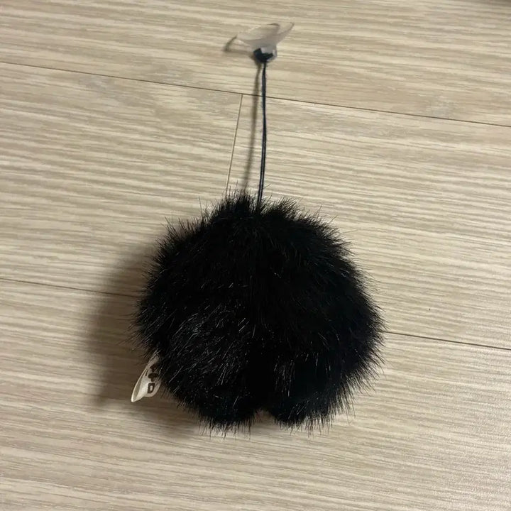 [BUNJANG] Ghibli Totoro Kurosuke Dust Ball Suction Cup Mascot Hanger Decoration Doll / 지브리 토토로 쿠로스케 먼지 큐방 마스코트 걸이 장식 인형