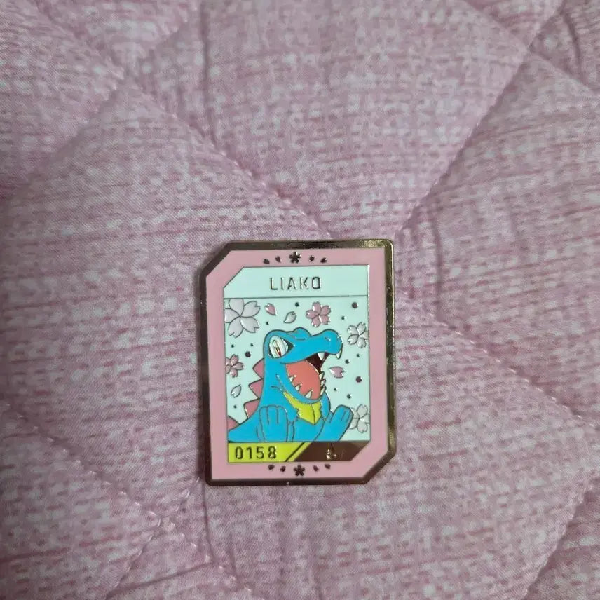 [BUNJANG] Pokemon Kecleon Pin Badge / 포켓몬스터 포켓몬 이삭토스트 리아코 핀뱃지 뱃지