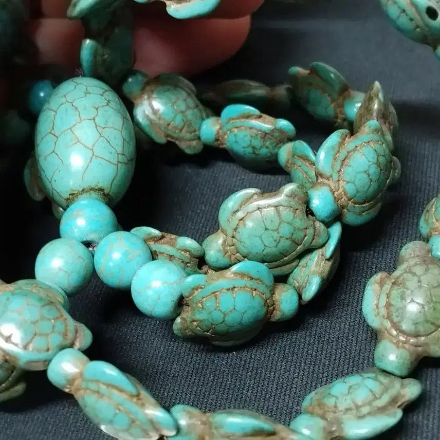 [BUNJANG] Turquoise Gemstone Turtle Charm Necklace / 터키석 원석 거북문 장식 목걸이