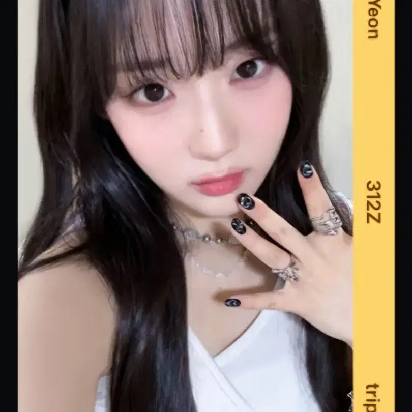 [BUNJANG] TripleS Yoon Seoyeon E312 Rolex Object / 트리플에스 윤서연 E312 롤렉스 오브젝트 양도
