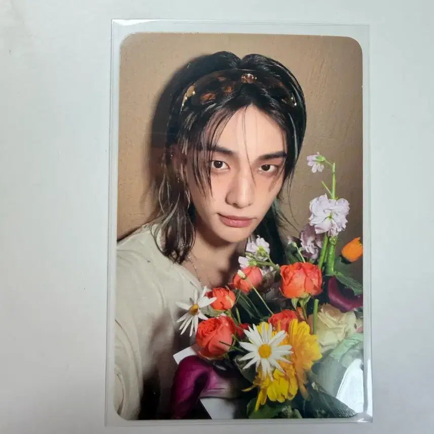 [BUNJANG] Stray Kids THIS &amp; THAT (&amp; VER.) Hyunjin Album Photocard / 스트레이 키즈 디스앤댓 &amp; ver. 현진 앨포