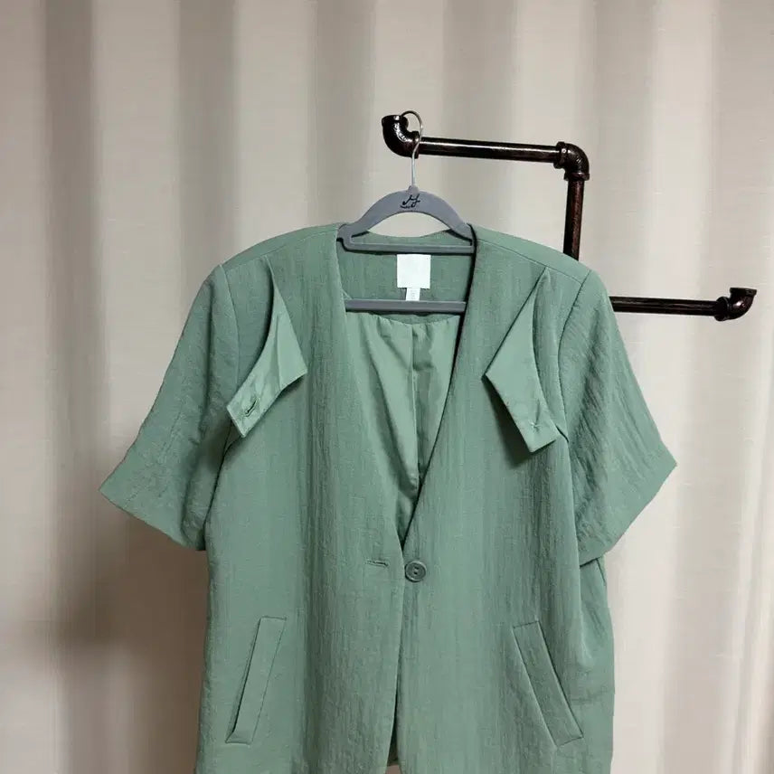 [BUNJANG] H&amp;M Short Sleeve Jacket / h&amp;m 반팔자켓 / ~66,77