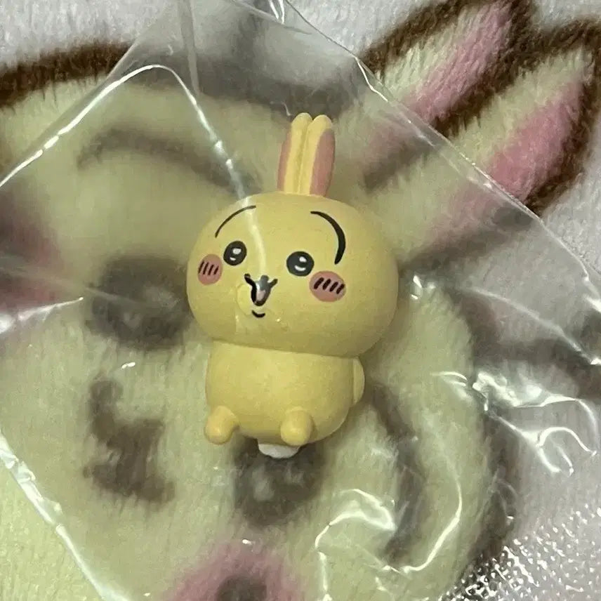 [BUNJANG] Usagi Hug Coat Figure (Sealed) / 미개봉) 우사기 허그코트