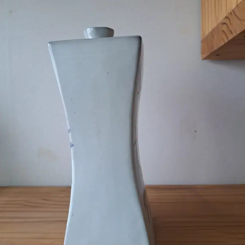 [BUNJANG] Master Jin Jongman Gogu Iron-Painted Celadon Ceramic Vase / 곡우 진종만 선생 철청화 도자기 작품