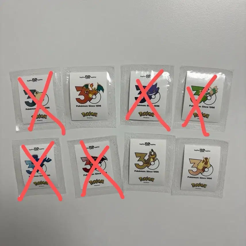 [BUNJANG] Baskin Robbins Pokemon Ddibusil Stickers / 베스킨라빈스 포켓몬 띠부실 파오리 이어롭
