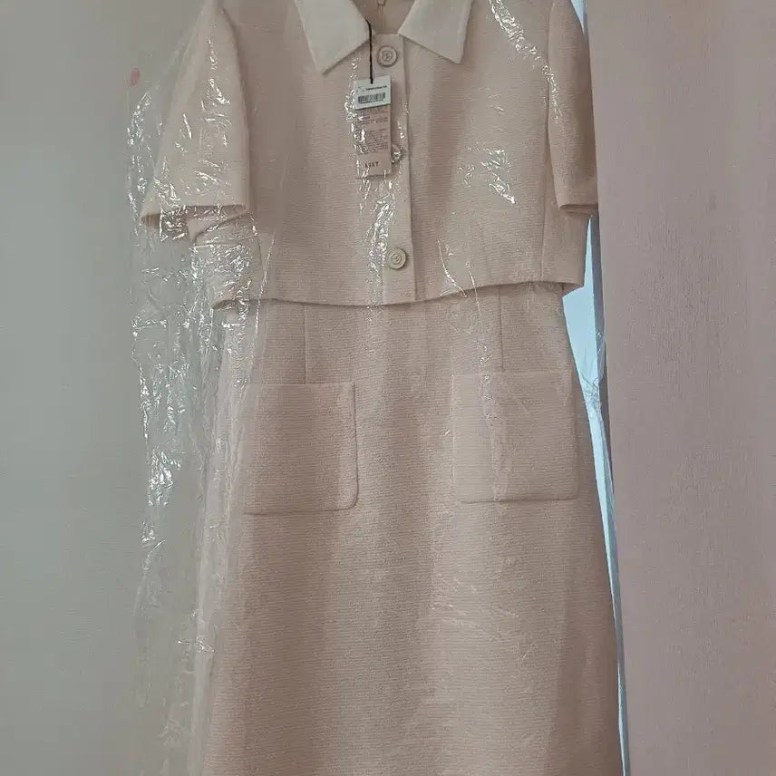 [SOLD OUT] 새상품] 리스트 트위드 원피스 카라