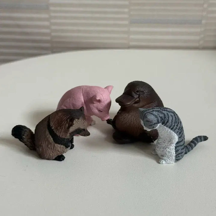 [BUNJANG] Greeting Animals Gacha Figure Set / 인사하는동물 가챠 가차 피규어