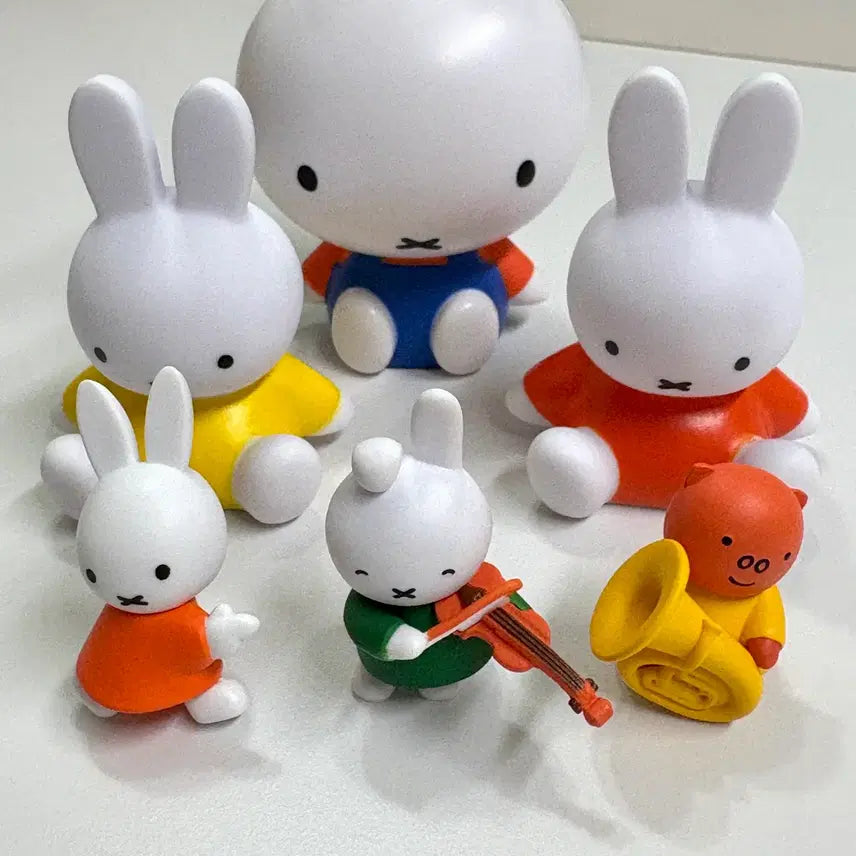 [BUNJANG] Miffy Light Figure Bundle / 미피 라이트 피규어 카푸캬라 가챠 일괄 처분