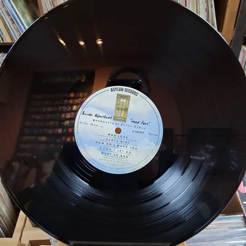 [BUNJANG] Linda Ronstadt Mad Love LP Vinyl Record / 소장가치 린다 론스타트 LP 앨범 mad love 할인