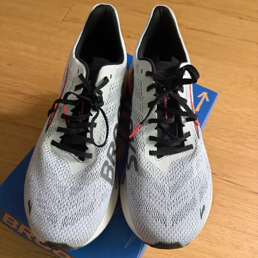 [BUNJANG] Brooks Running Hyperion GTS 2 Running Shoes / [285]브룩스 러닝 하이페리온 GTS2
