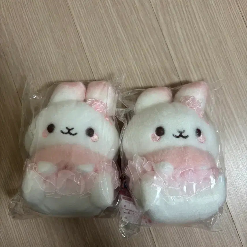 [BUNJANG] San-X Sugar &amp; CocoMoo Rabbit Plush (Medium) / 일본 산엑스 토끼 슈가 코코무 인형