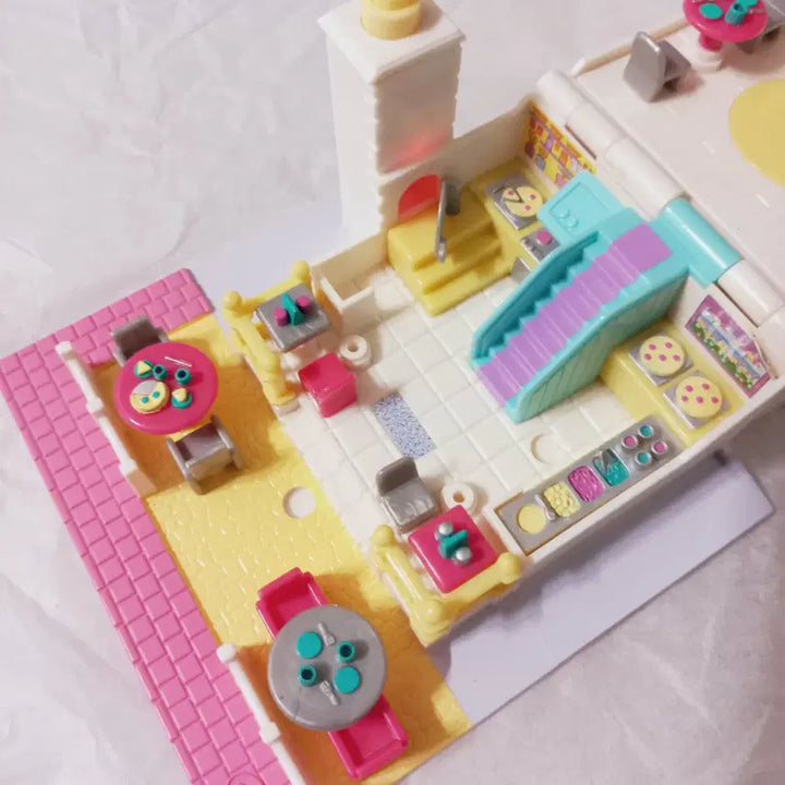 [BUNJANG] Vintage Polly Pocket 1993 Pizza Parlor Light Up House / 빈티지 폴리포켓 1993 피자가게 피자리아 라이트 업 하우스