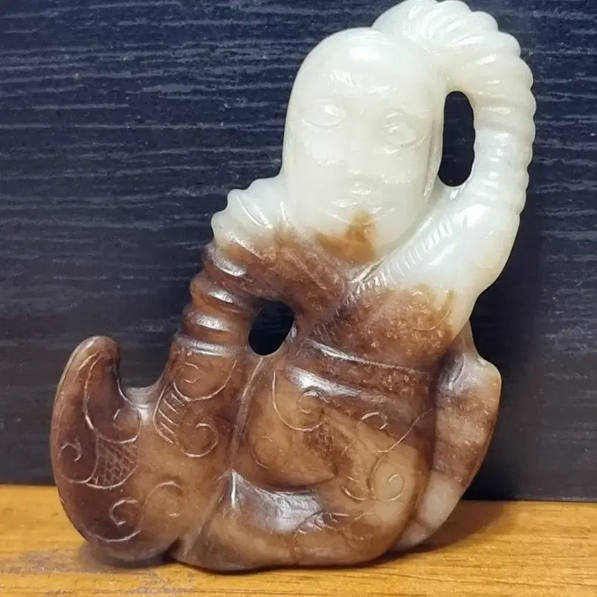 [BUNJANG] Dancing Jade Figure / 춤추는 옥 인물상
