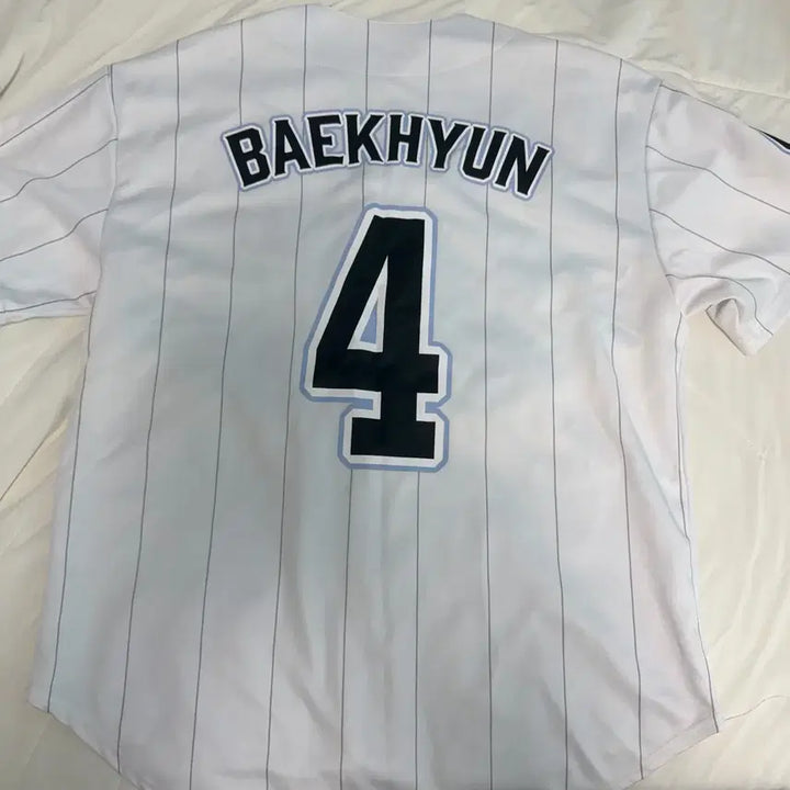 [BUNJANG] Baekhyun Cream Soda Uniform / 백현 크림소다 유니폼