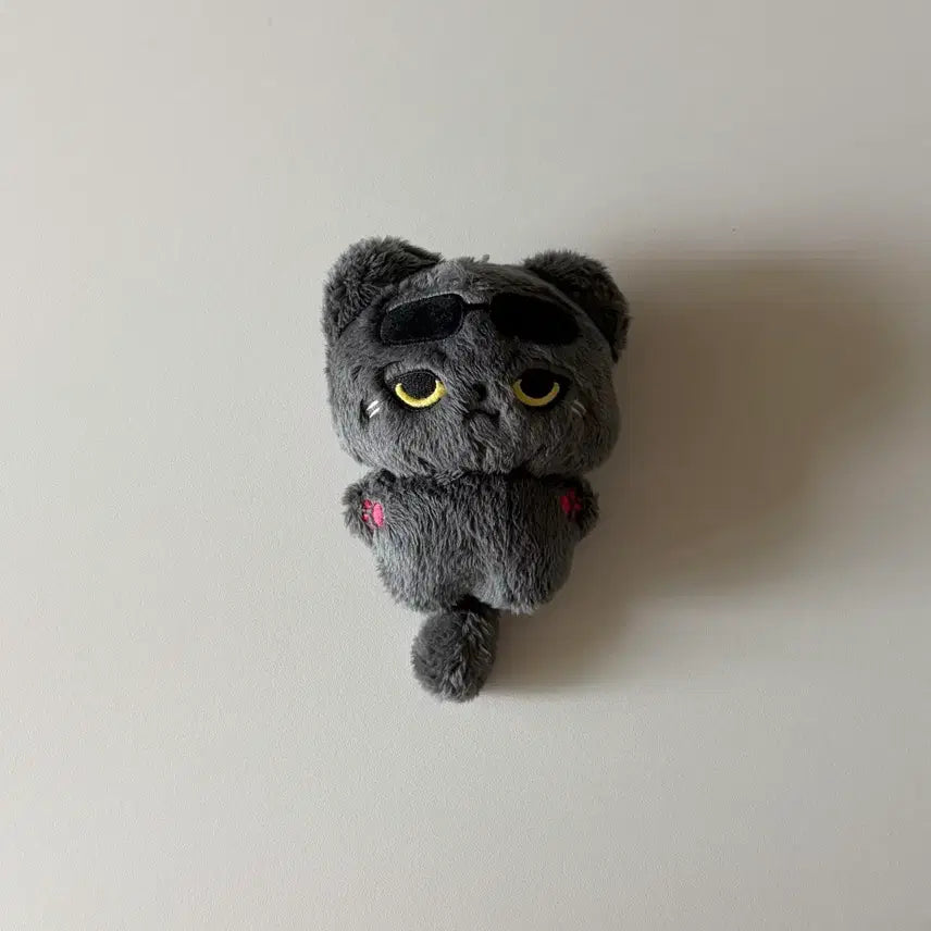 [BUNJANG] G-Dragon G-Nyanya Doll Keychain / 지드래곤 인형 키링 권냐냐