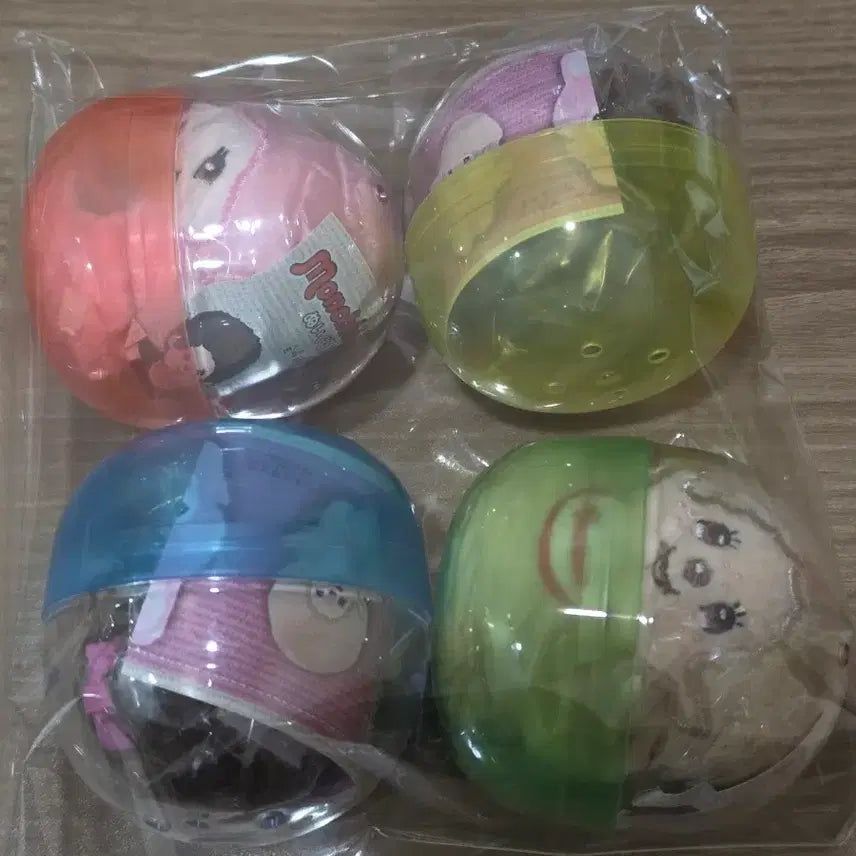 [BUNJANG] Monchhichi Plush Badge Gacha Bundle Set / 몬치치 봉제인형 뱃지 가챠 일괄
