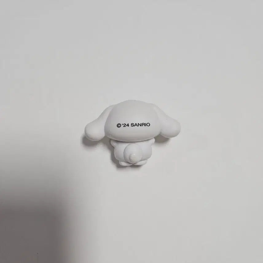 [BUNJANG] Sanrio Cinnamoroll Figure / 산리오 시나모롤 피규어