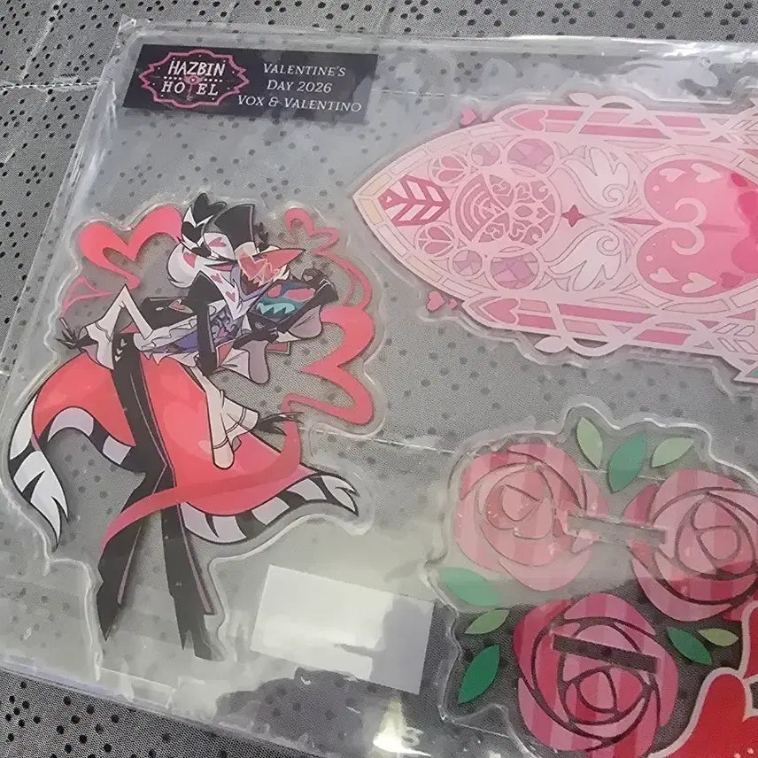 [BUNJANG] Hasbean Hotel Valentine Vox &amp; Valentino Acrylic Stand / 해즈빈 호텔 발렌타인 복스&amp;발렌티노 아크릴