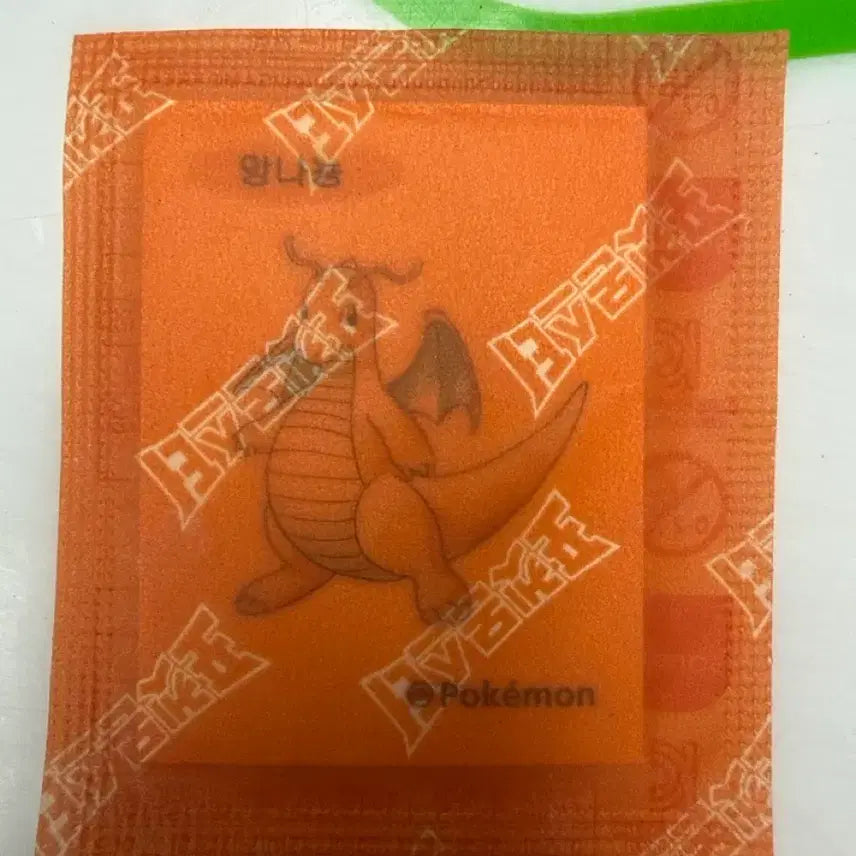[BUNJANG] Pokemon 30th Anniversary Snorlax Sticker (Sealed) / 망나뇽30주년포켓몬 띠부실(미개봉)