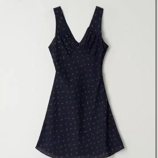[SOLD OUT] 윤슬샵 verano rosa ops (navy)