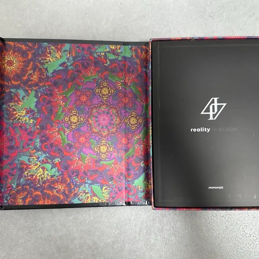 [BUNJANG] Mamamoo Reality in Black Official 2nd Album / 마마무 정규 2집 리얼리티 인 블랙 판매합니다
