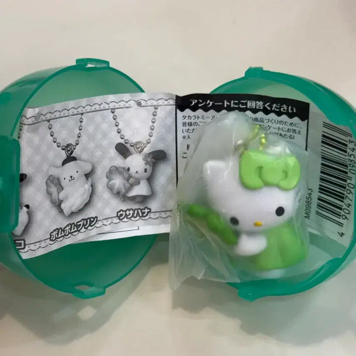 [SOLD OUT] 산리오 네잎클로버 가챠 헬로키티