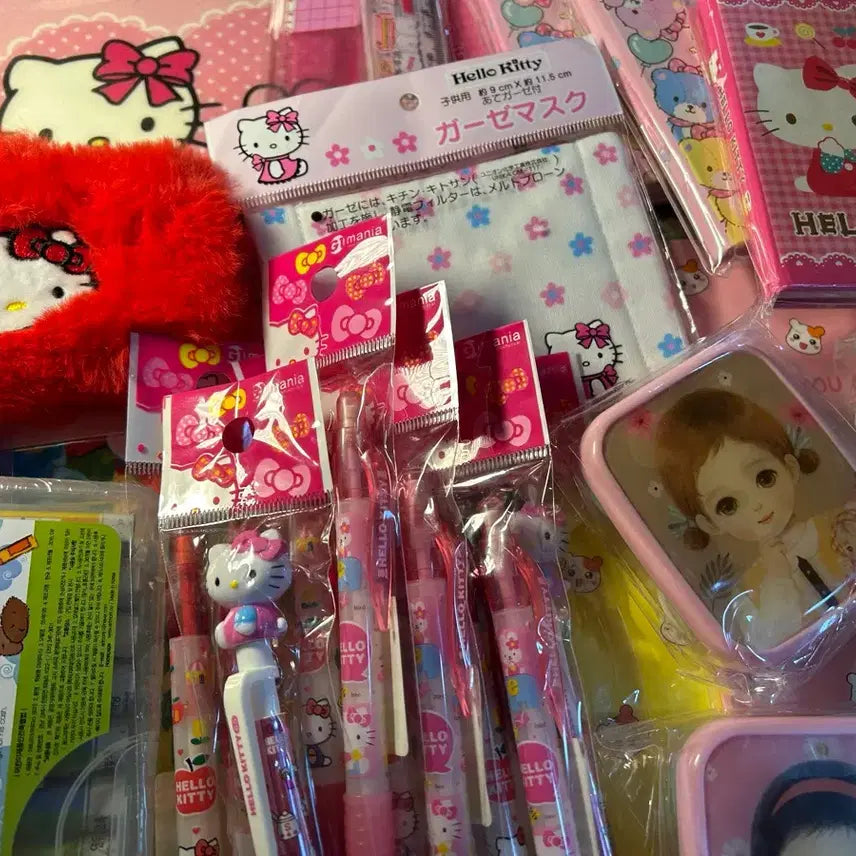 [BUNJANG] Vintage Sanrio Hello Kitty Stationery Random Box / 수수료X) 고전키티 고전문구 랜박 3만원