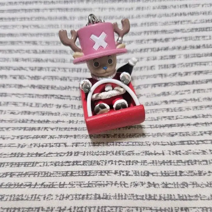 [BUNJANG] One Piece Tony Tony Chopper Coca-Cola Collaboration Sledging Keychain Figure / 원피스 토니토니 쵸파 코카콜라 콜라보 눈썰매 키링 피규어