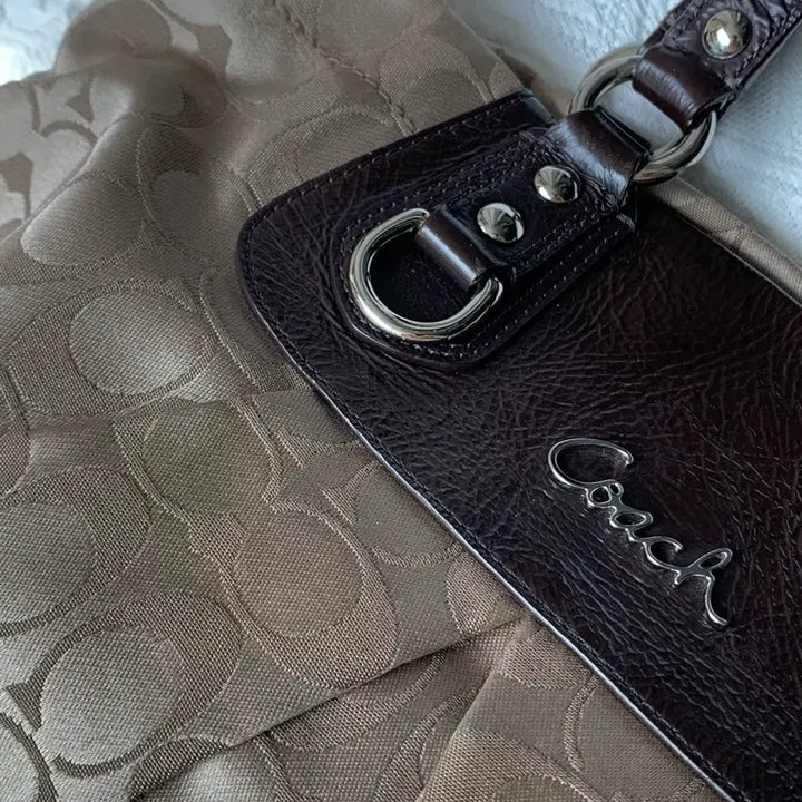 [BUNJANG] Coach Ashley Latte Gal Shoulder Bag / Coach 브라운 애슐리 라떼갸루 숄더백