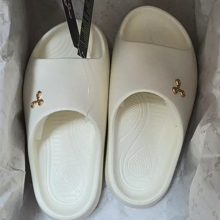 [BUNJANG] BARC S-1 Slippers / 새제품 바크 BARC 슬리퍼 판매합니다