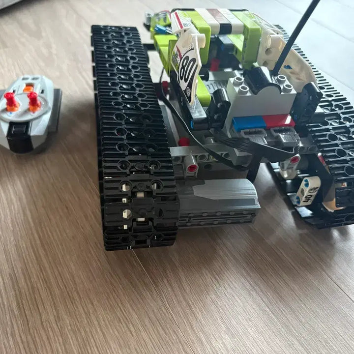 [BUNJANG] LEGO Technic RC Track Racer (42065) / 레고 테크닉 RC 트랙 레이서 42065