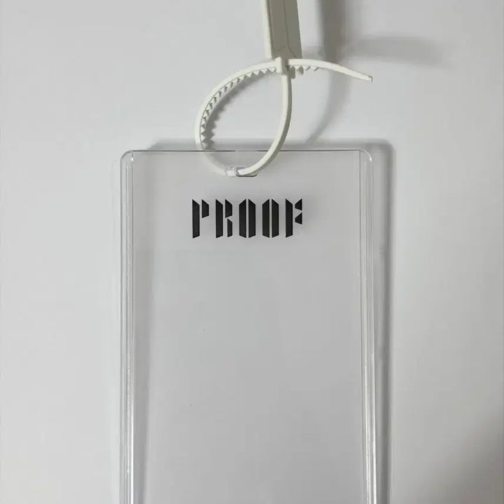 [BUNJANG] BTS Jungkook Proof 3D Lenticular Photocard Strap / 방탄 정국 proof 3D 렌티큘러 프리미엄 카드 스트랩