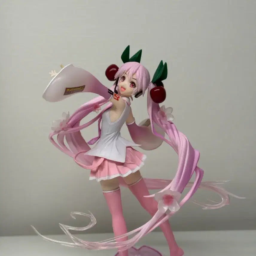 [BUNJANG] Vocaloid Sakura Miku 2020 Version Figure / 하츠네 미쿠 피규어 보컬로이드 사쿠라 미쿠 2020ver